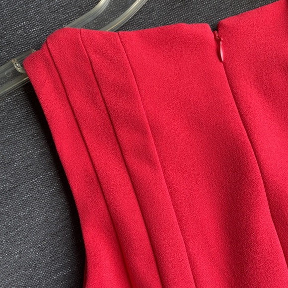 SOLD—Coral Banana Republic dress - Picture 4 of 8